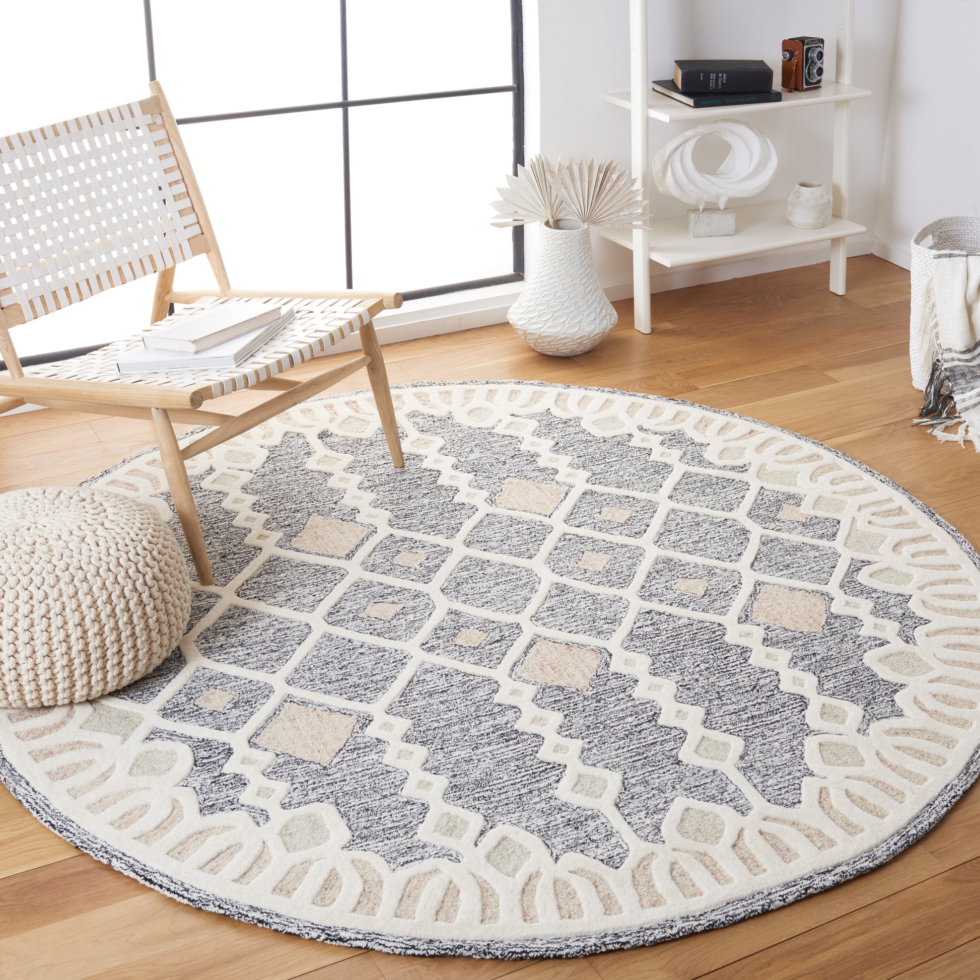 Safavieh Artistry Arr501Z Ivory/Black Area Rug