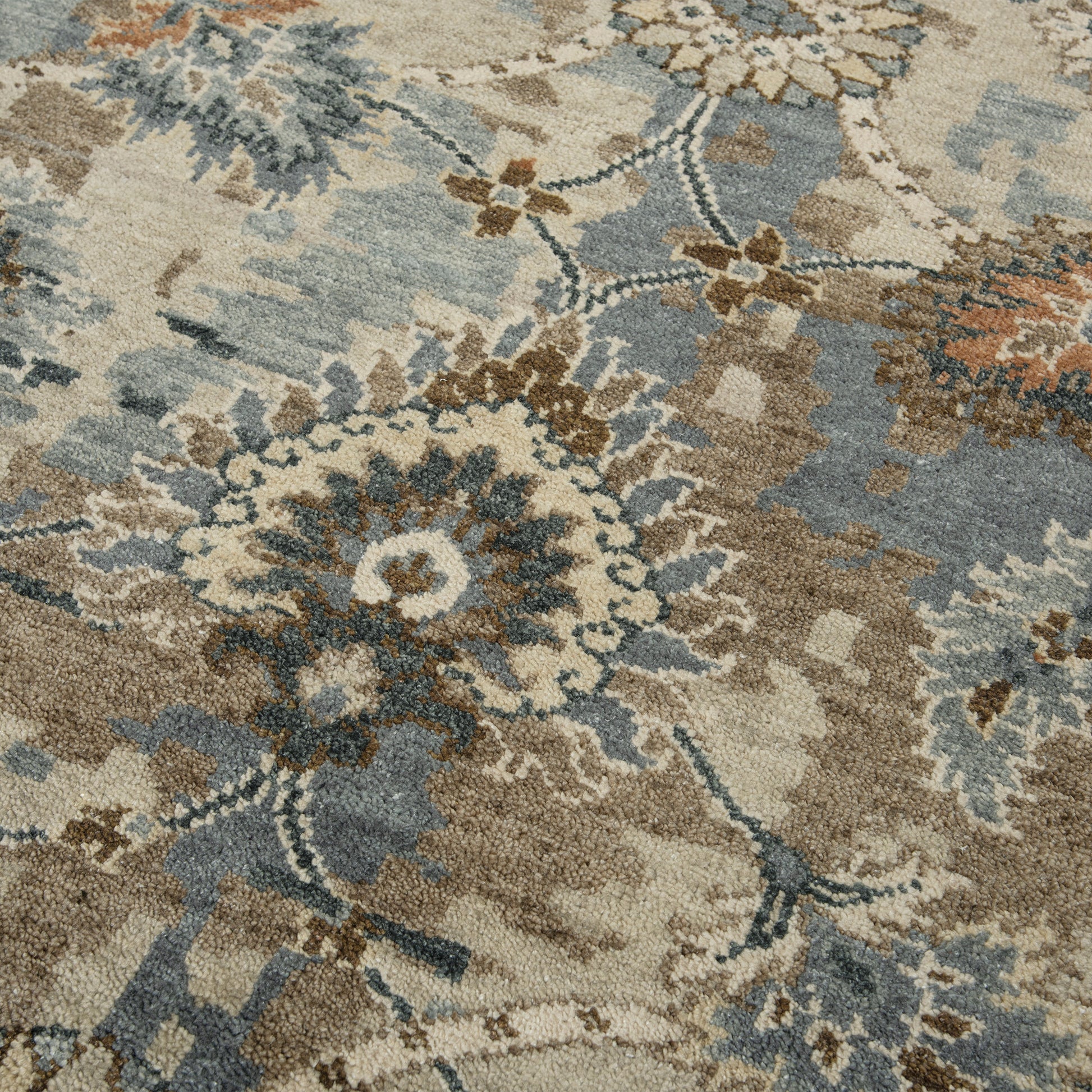 Rizzy Ashton Atn917 Beige Area Rug