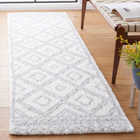 Safavieh Berber Shag Ber589A Ivory/Grey Area Rug