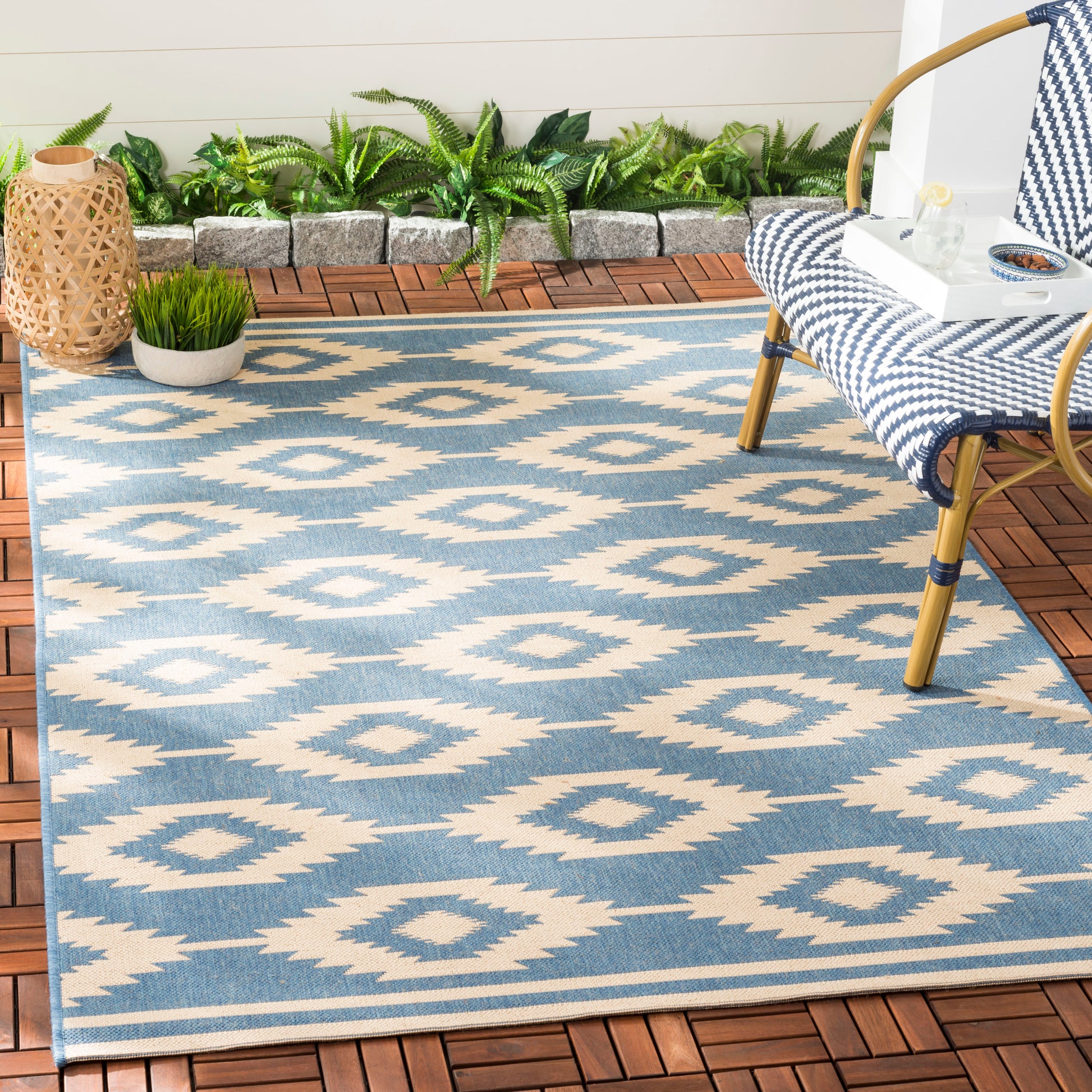 Safavieh Beach House Bhs171N Cream/Blue Area Rug