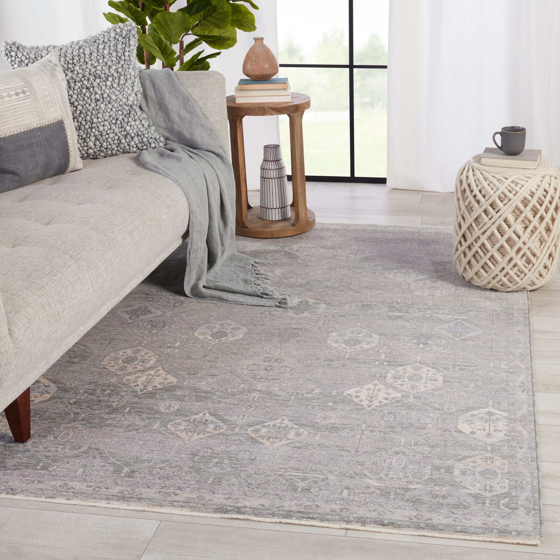 Jaipur Ballad Kiernan Bla07 Gray/Beige Area Rug