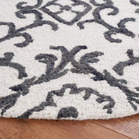 Safavieh Blossom Blm104B Ivory/Black Area Rug