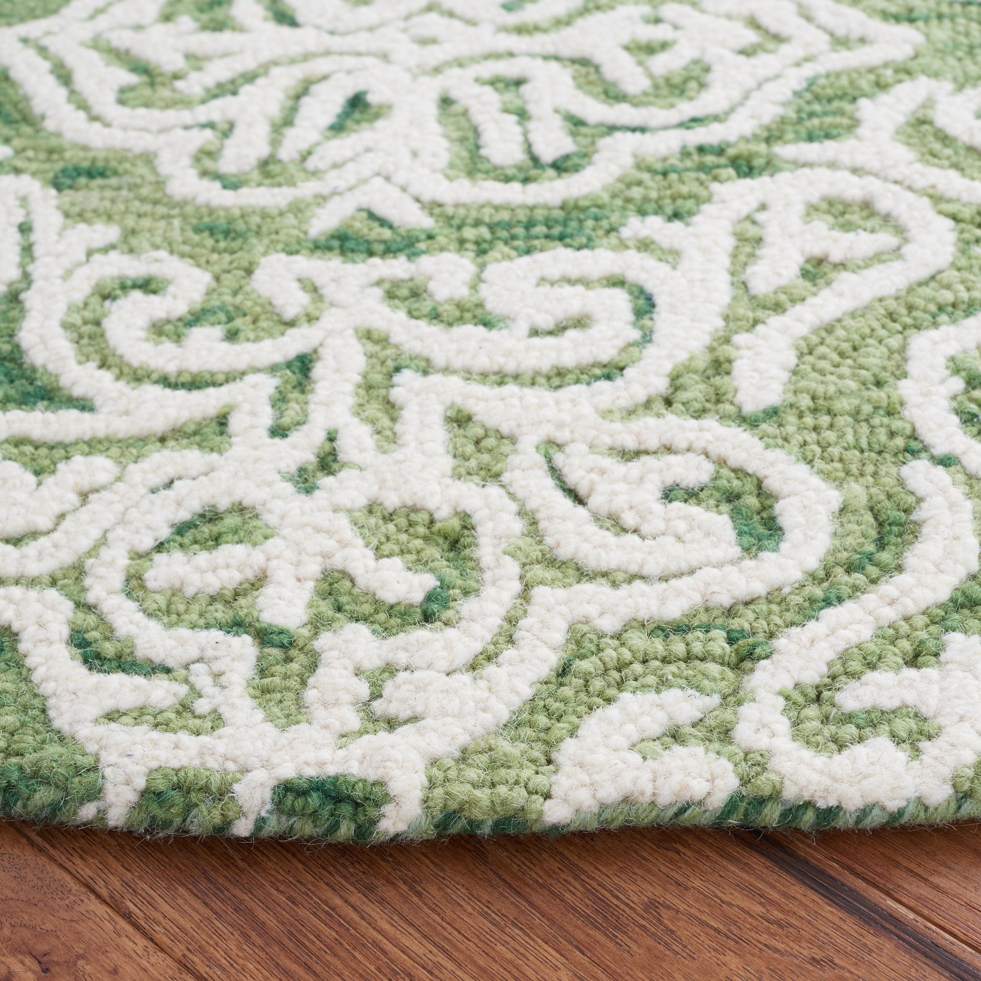 Safavieh Blossom Blm112Y Green/Ivory Area Rug