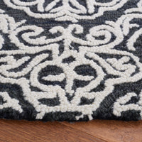 Safavieh Blossom Blm112Z Black/Ivory Area Rug