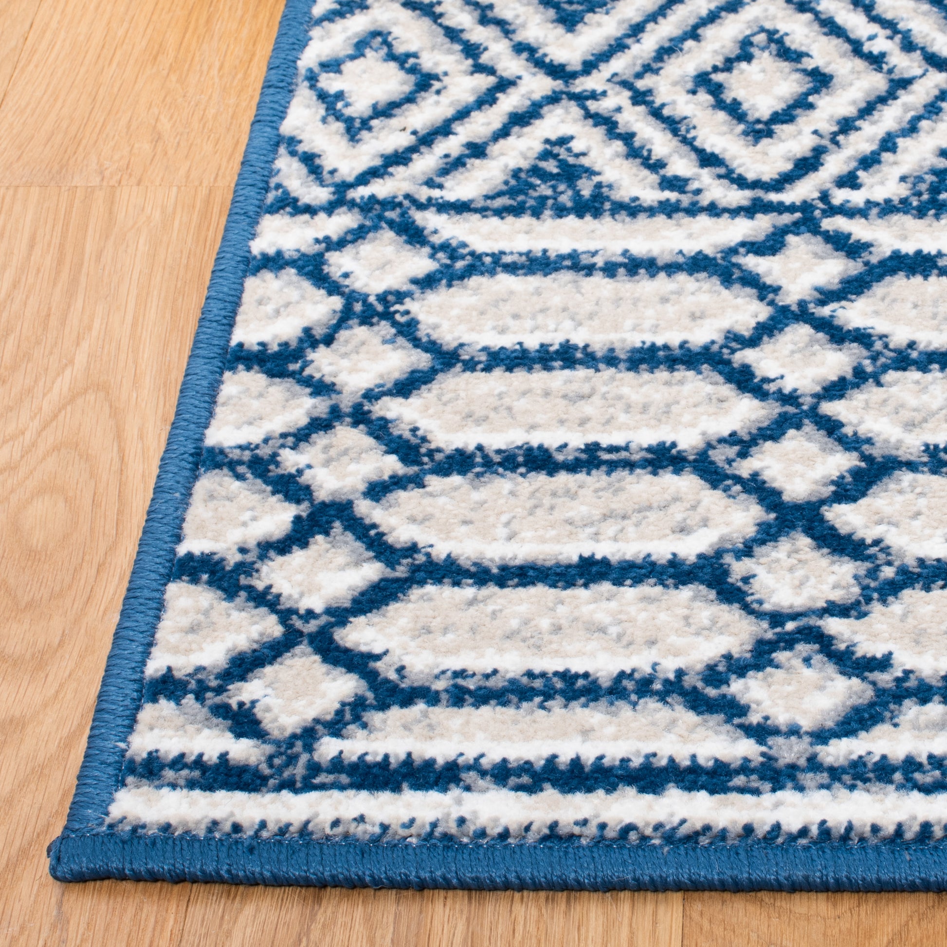 Safavieh Belmont Bmt132N Navy/Grey Area Rug