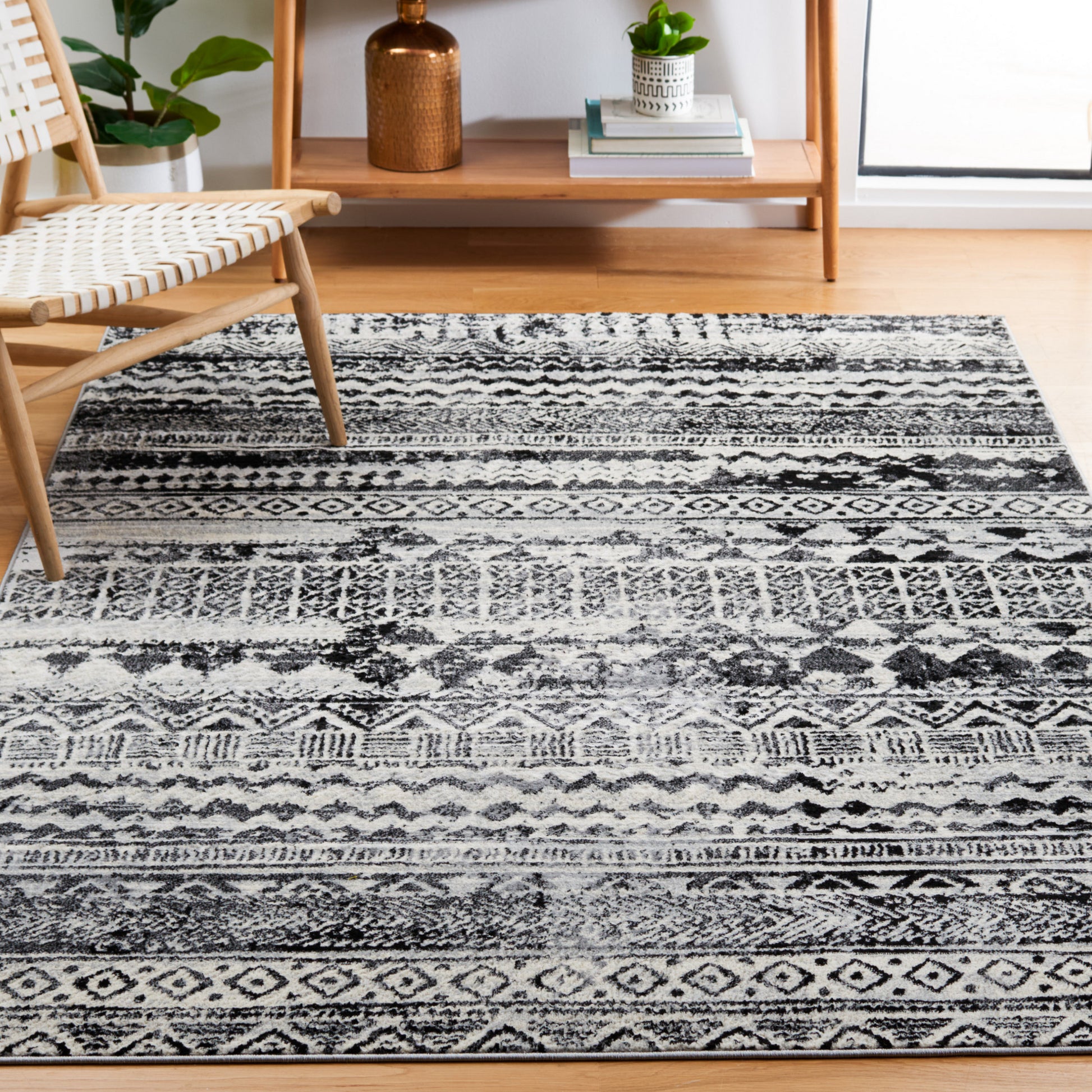 Safavieh Brentwood Bnt835Z Black/Ivory Area Rug