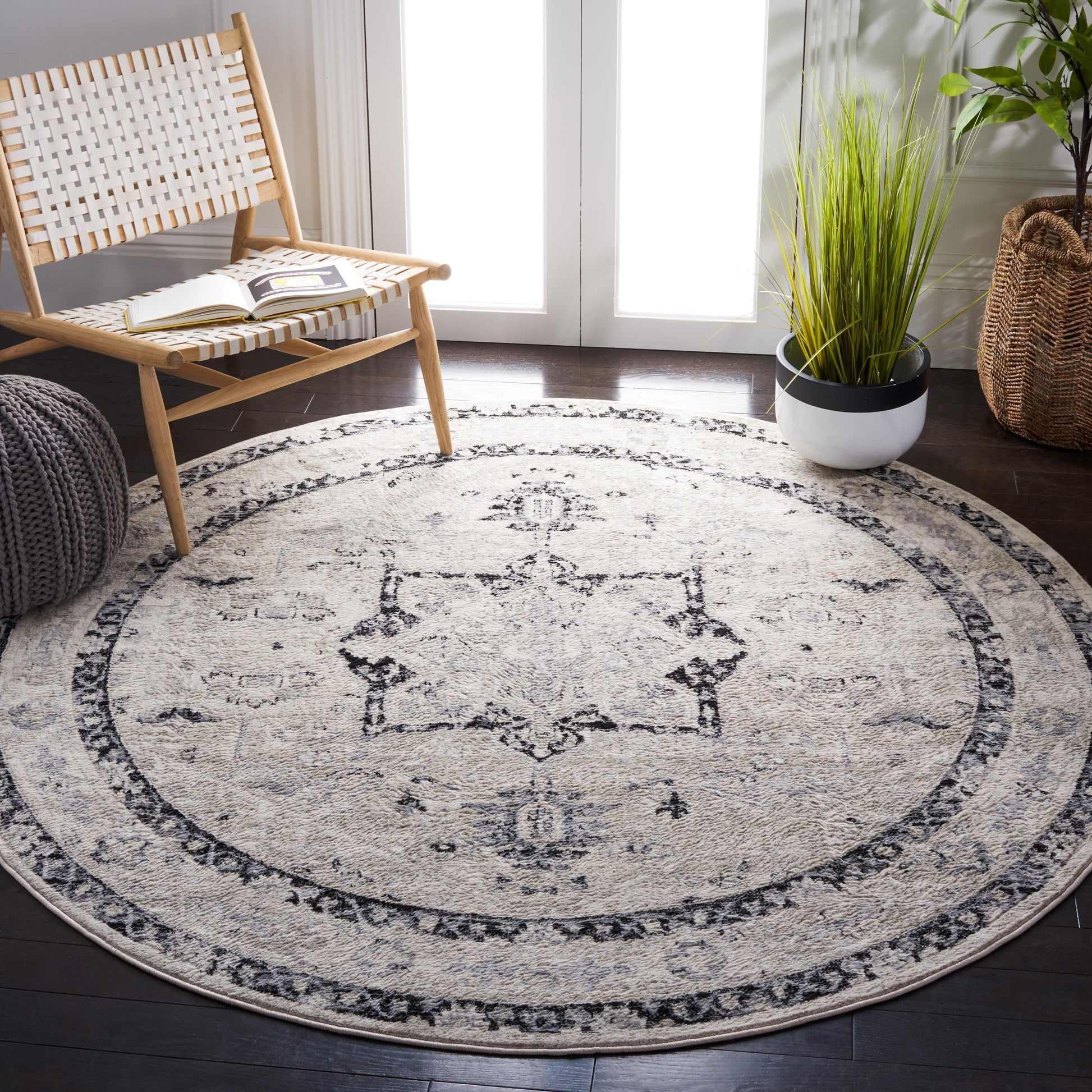 Safavieh Brentwood Bnt852A Ivory/Black Area Rug