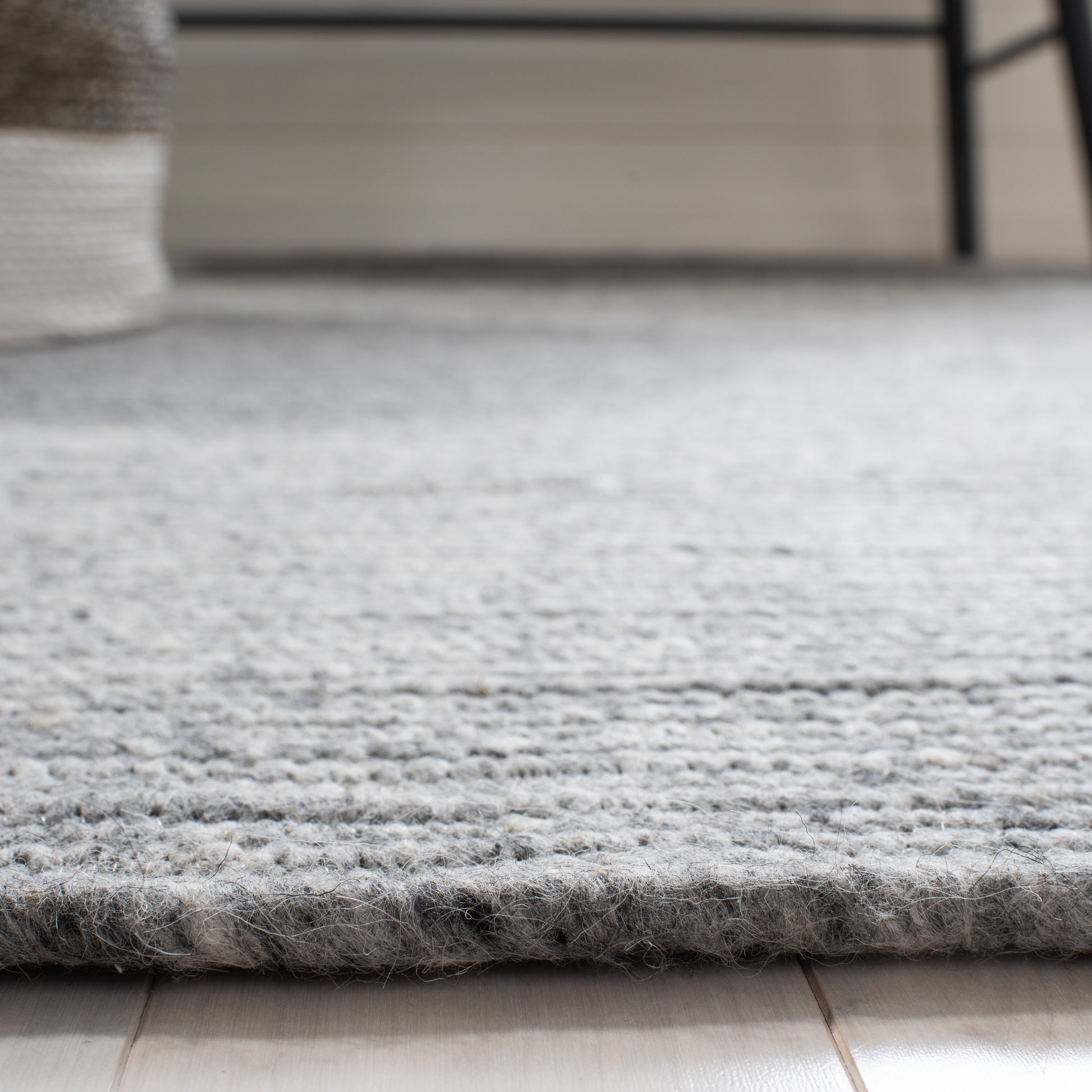 Safavieh Braided Brd901F Grey Area Rug