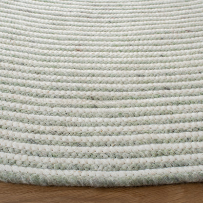 Safavieh Braided Brd905Y Green/Ivory Area Rug