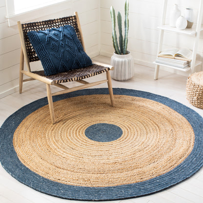 Safavieh Braided Brd910N Navy/Natural Area Rug