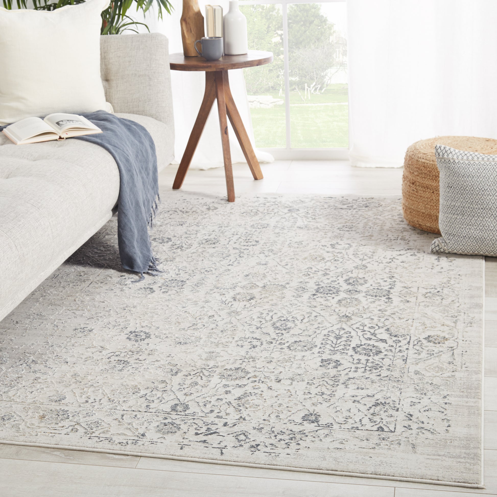 Jaipur Cirque Jasiel Ciq36 Gray/Ivory Area Rug