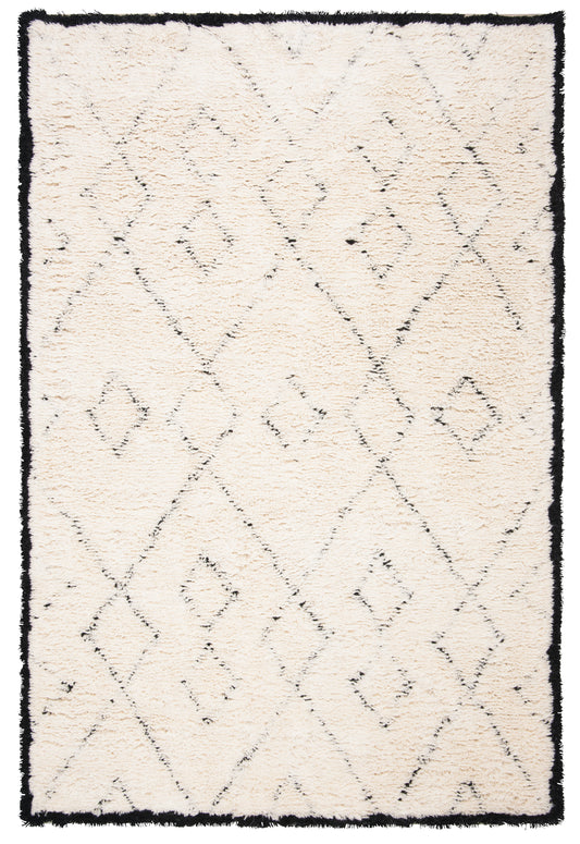 Safavieh Casablanca Csb917A Ivory/Black Area Rug