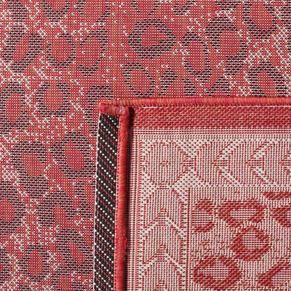 Safavieh Courtyard Cy6100-23812 Red/Beige Rugs.