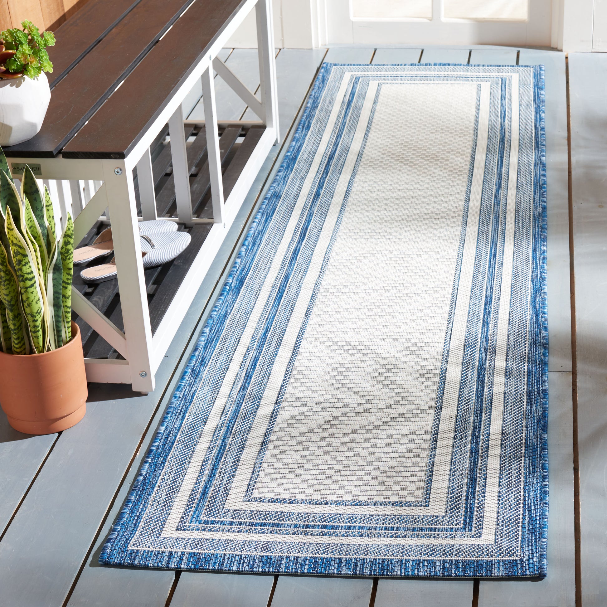 Safavieh Courtyard Cy8475-53412 Ivory/Navy Area Rug