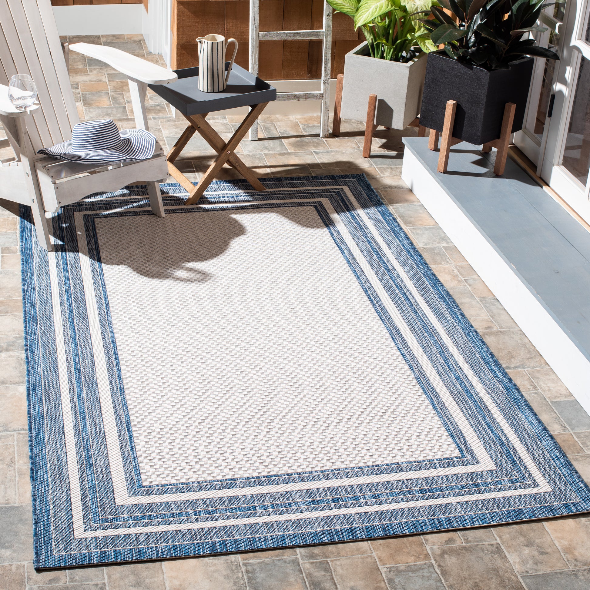 Safavieh Courtyard Cy8475-53412 Ivory/Navy Area Rug