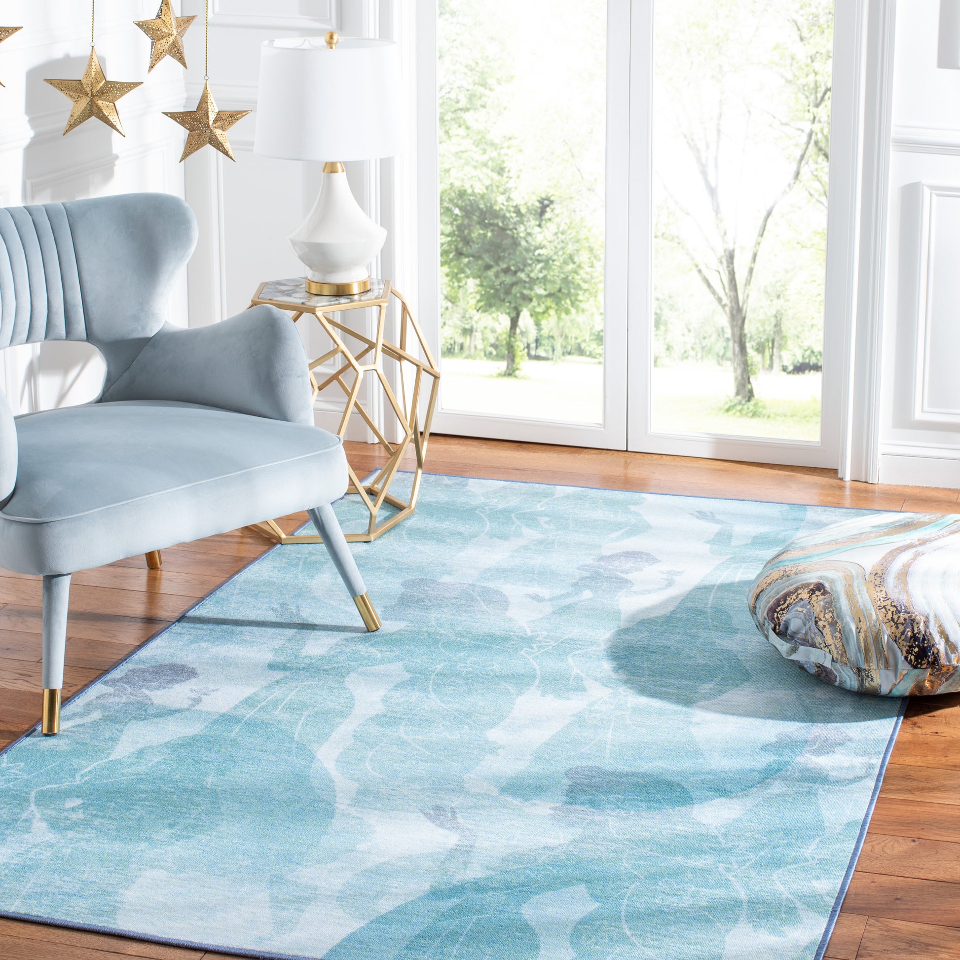 Safavieh Disney Rugs Dsn507K Light Blue/Turquoise Area Rug