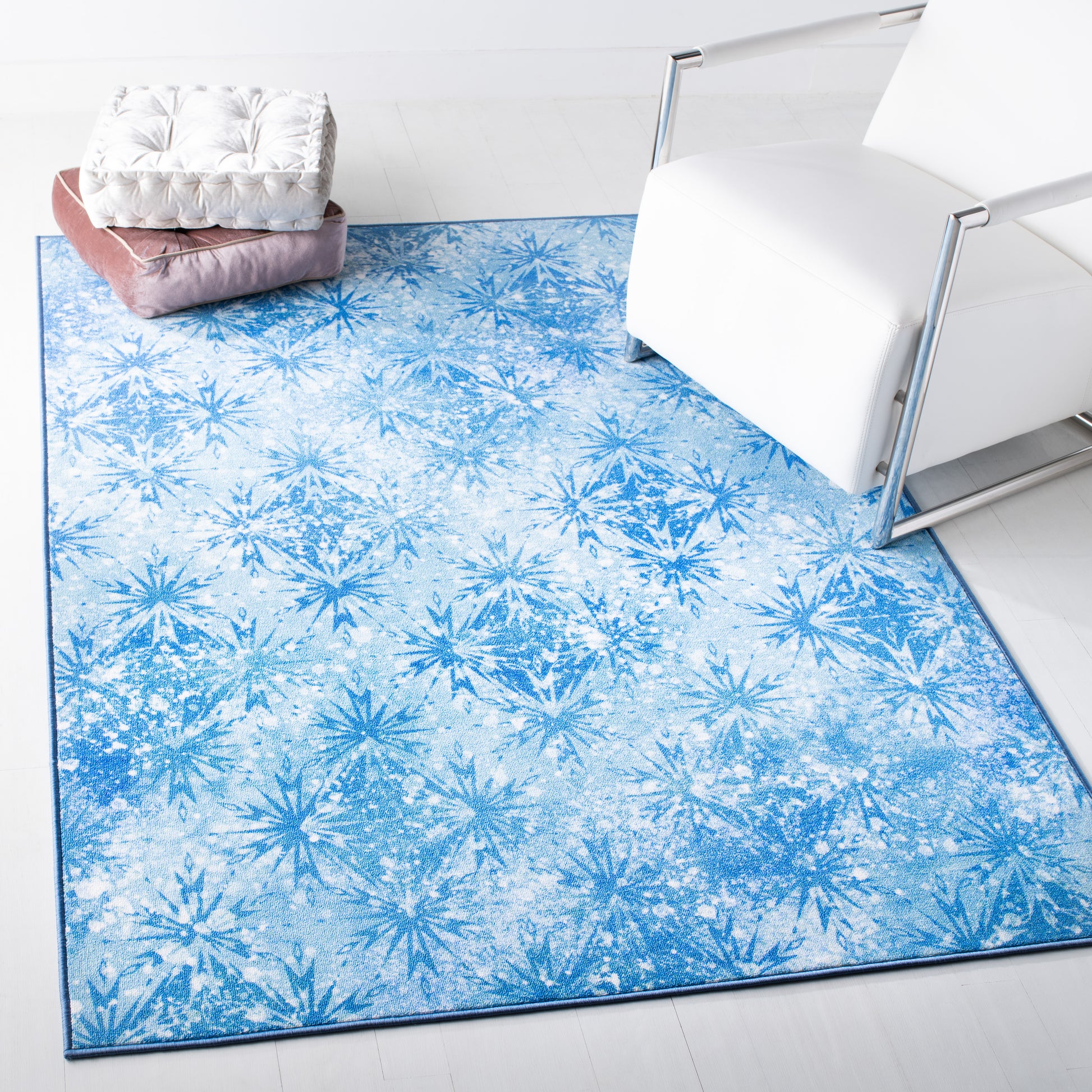 Safavieh Disney Rugs Dsn572M Blue/Light Blue Area Rug