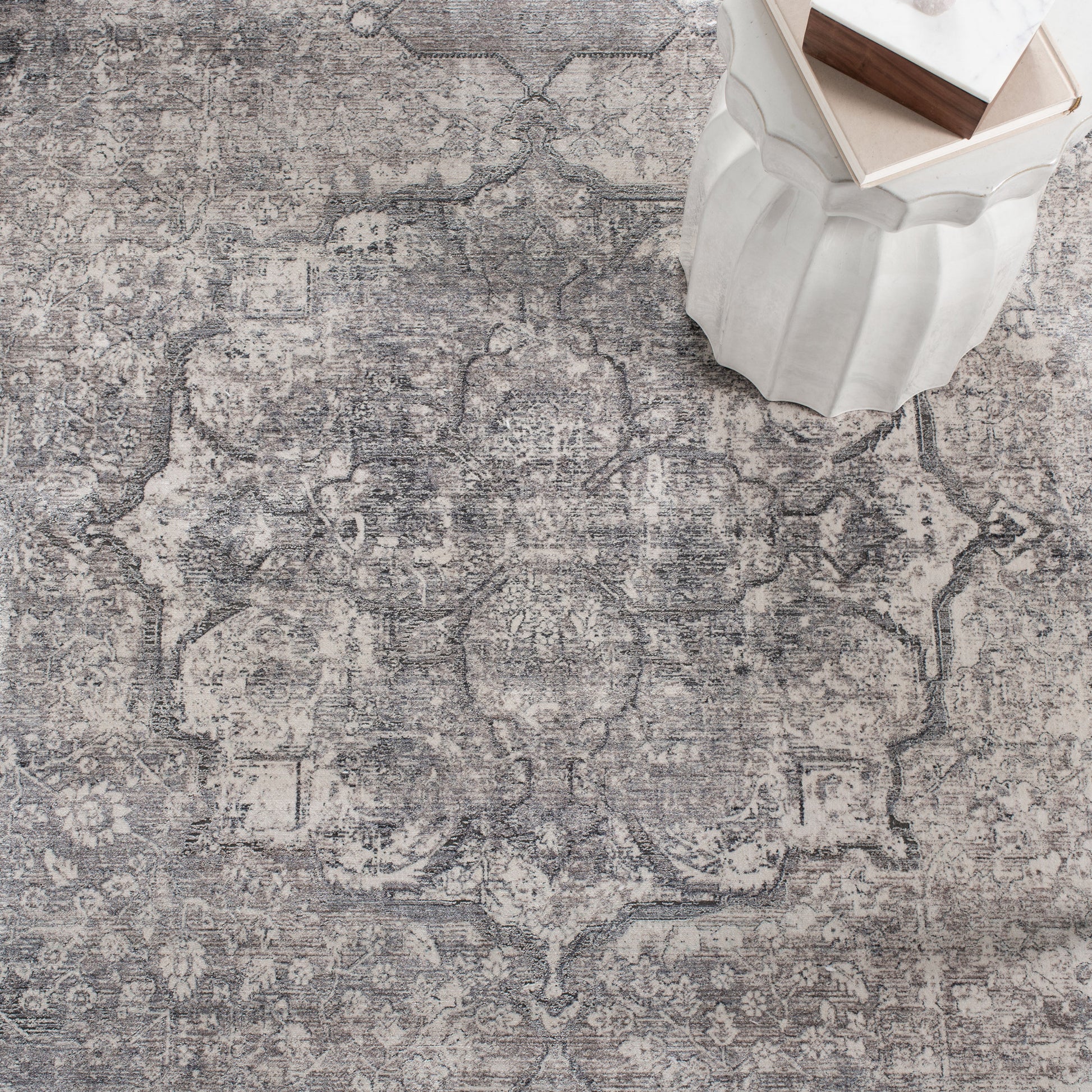 Safavieh Eclipse Ecl134A Ivory/Charcoal Area Rug