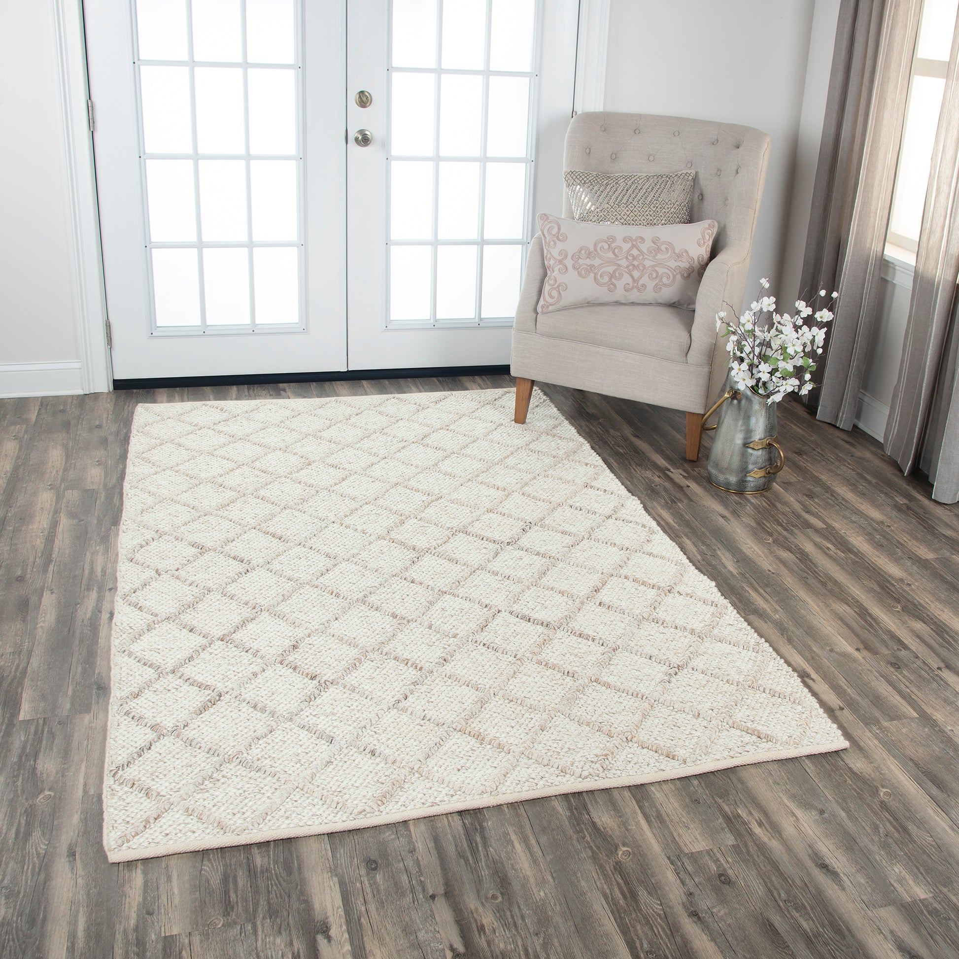 Rizzy Ewe Complete Me Ewe107 Beige Area Rug