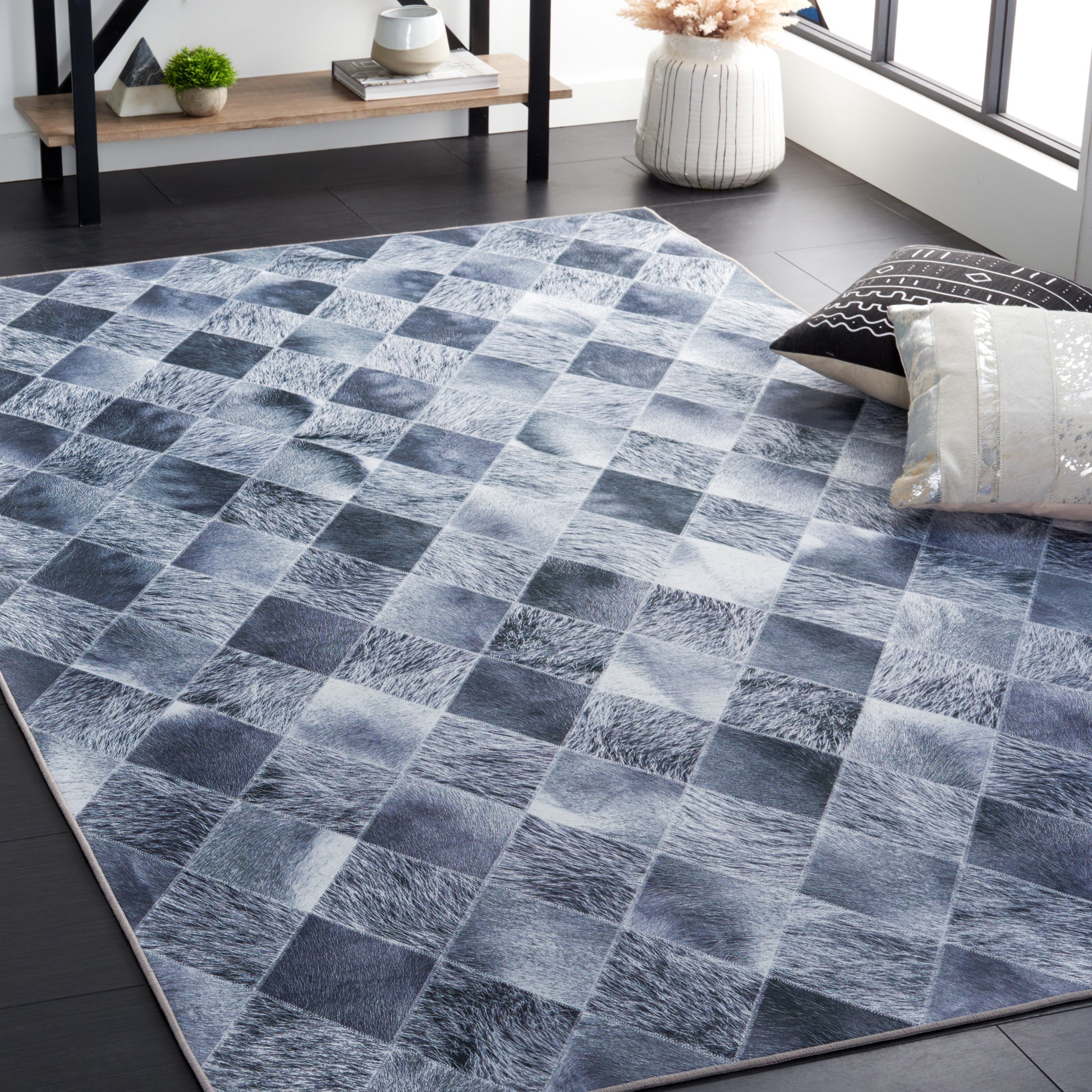 Safavieh Faux Hide Fah550G Grey/Dark Grey Area Rug