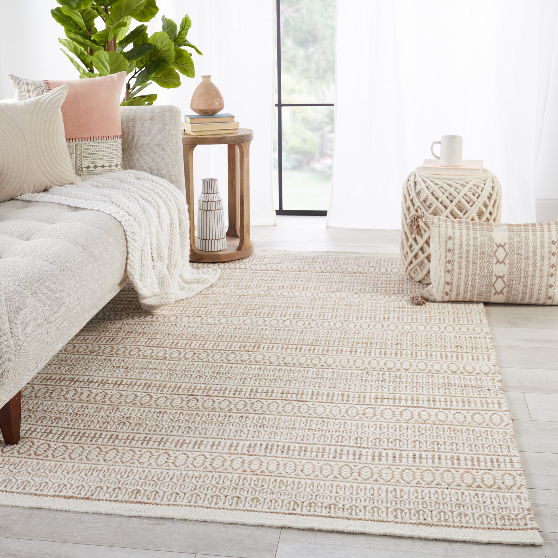 Jaipur Fontaine Galway Fnt01 Beige/Ivory Area Rug