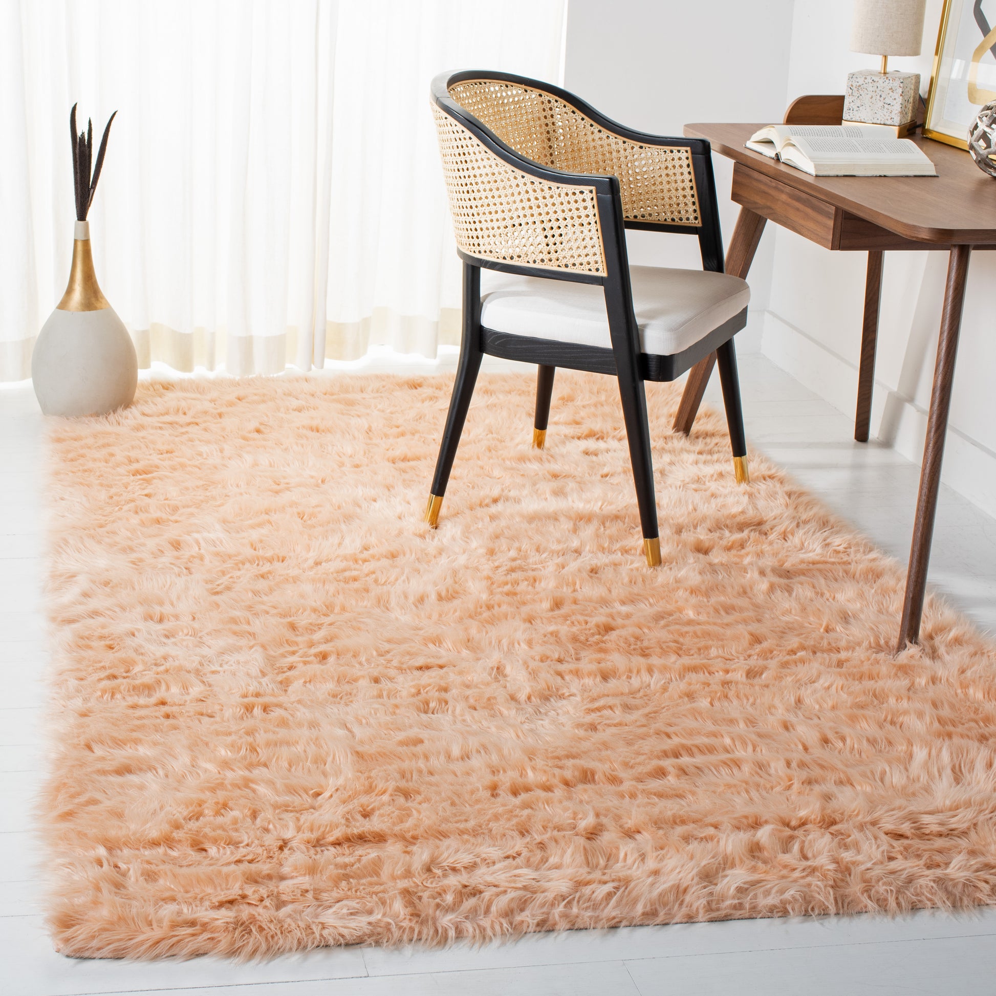 Safavieh Faux Sheep Skin Fss235U Light Pink Area Rug