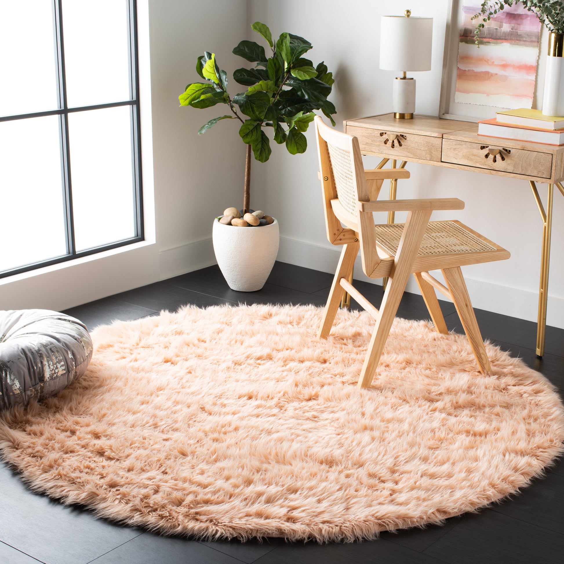 Safavieh Faux Sheep Skin Fss235U Light Pink Area Rug