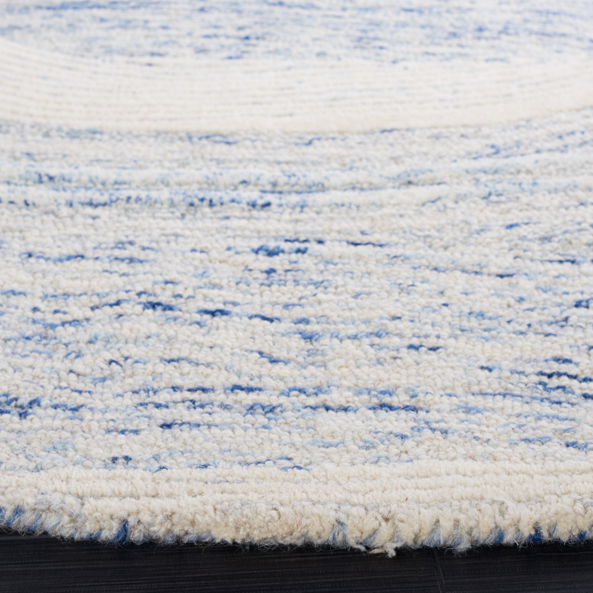 Safavieh Fifth Avenue Ftv121M Blue/Ivory Area Rug