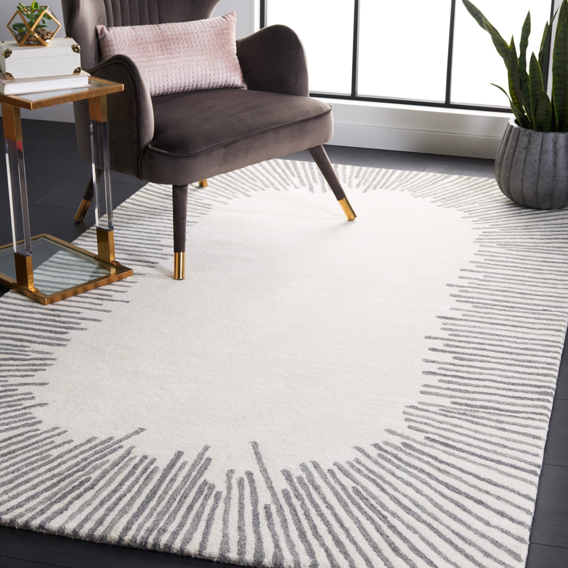 Safavieh Fifth Avenue Ftv129G Ivory/Grey Area Rug