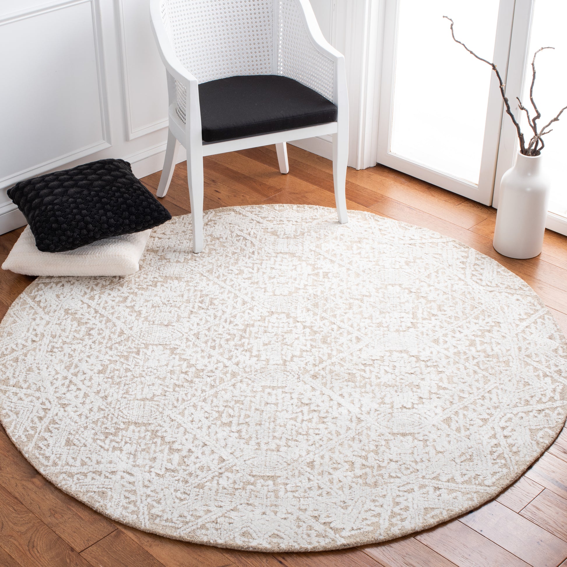 Safavieh Glamour Glm301B Beige Area Rug