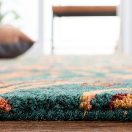 Safavieh Heritage Hg475Y Green/Orange Rug.