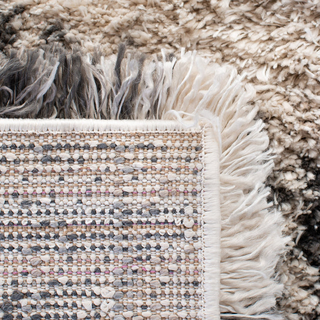 Safavieh Iceland Shag Isg518A Cream/Grey Rug.