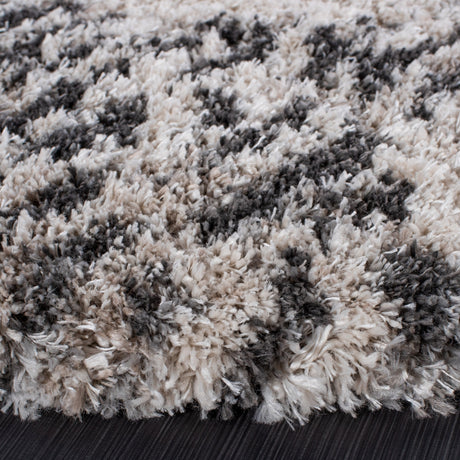 Safavieh Iceland Shag Isg518A Cream/Grey Rug.