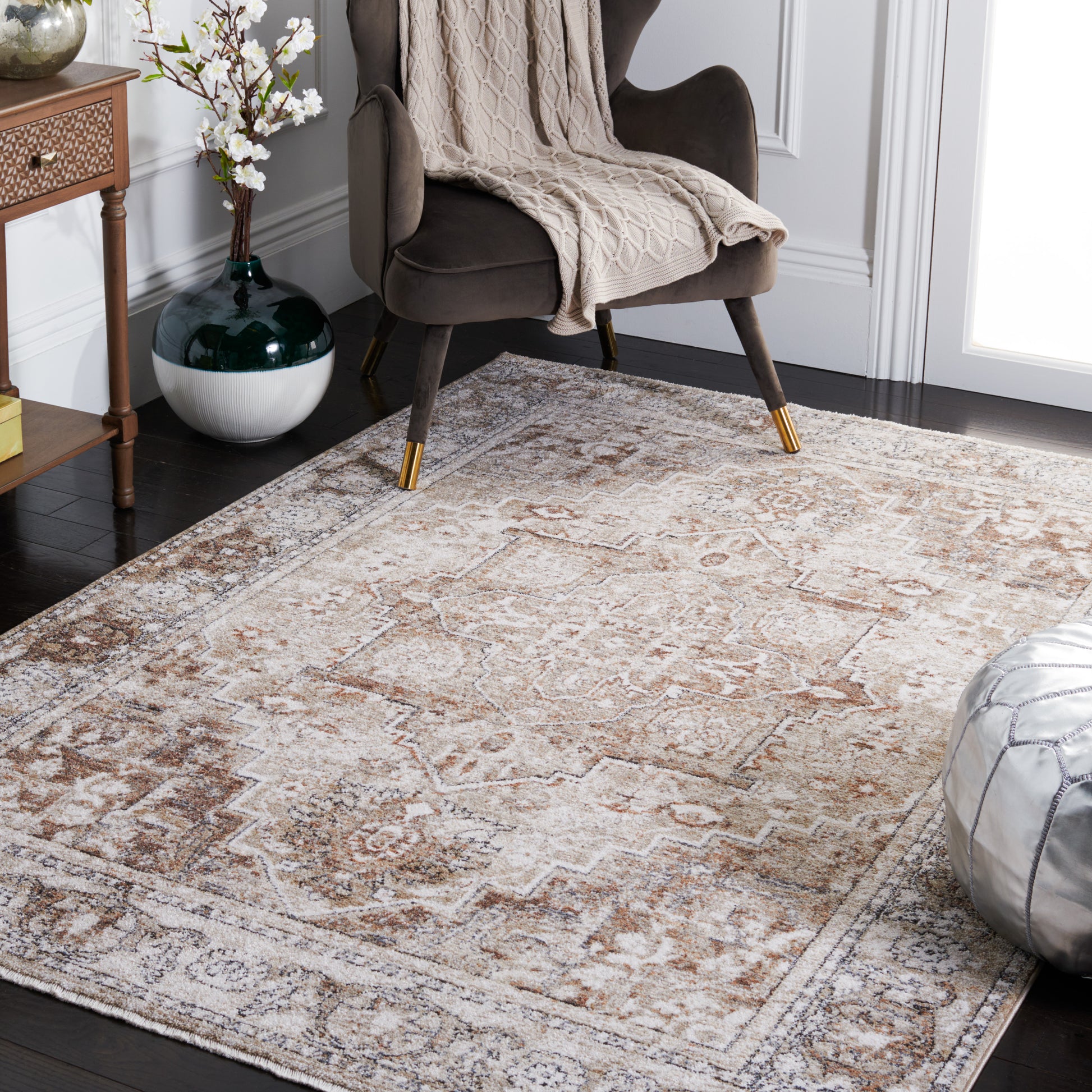 Safavieh Jasmine Jsm318A Ivory/Beige Area Rug