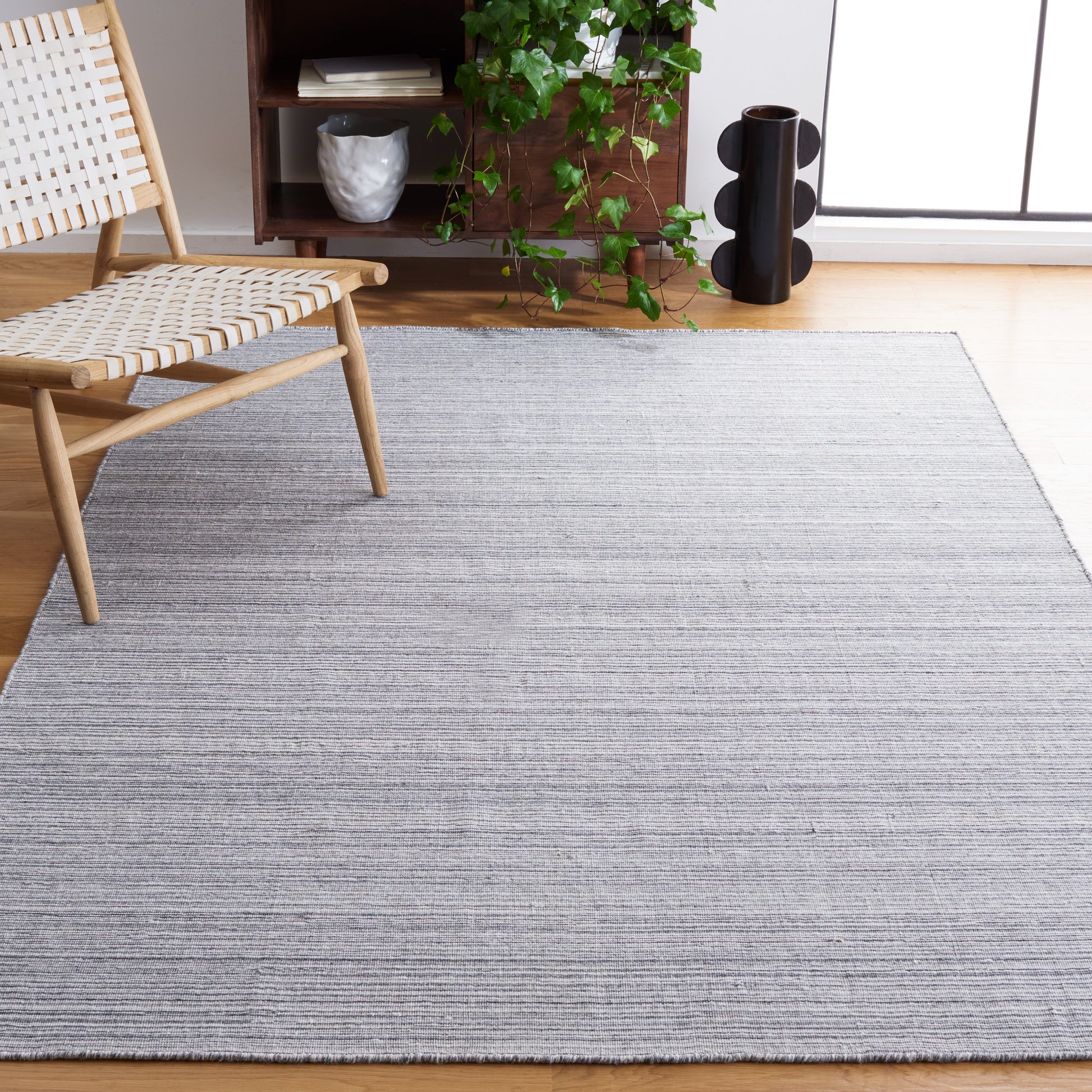 Safavieh Kilim Klm304G Dark Grey Area Rug