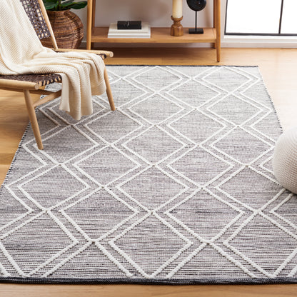 Safavieh Kilim Klm449Z Black/Ivory Area Rug