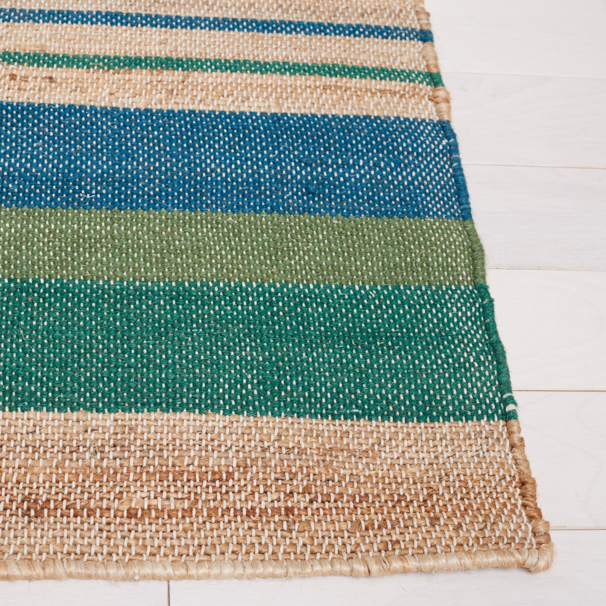 Safavieh Kilim Klm462Y Natural/Green Area Rug