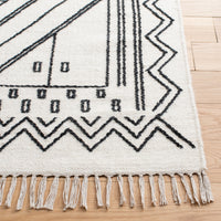 Safavieh Kilim Klm526A Ivory/Black Area Rug