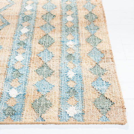 Safavieh Kilim Klm759M Natural/Blue Rugs.