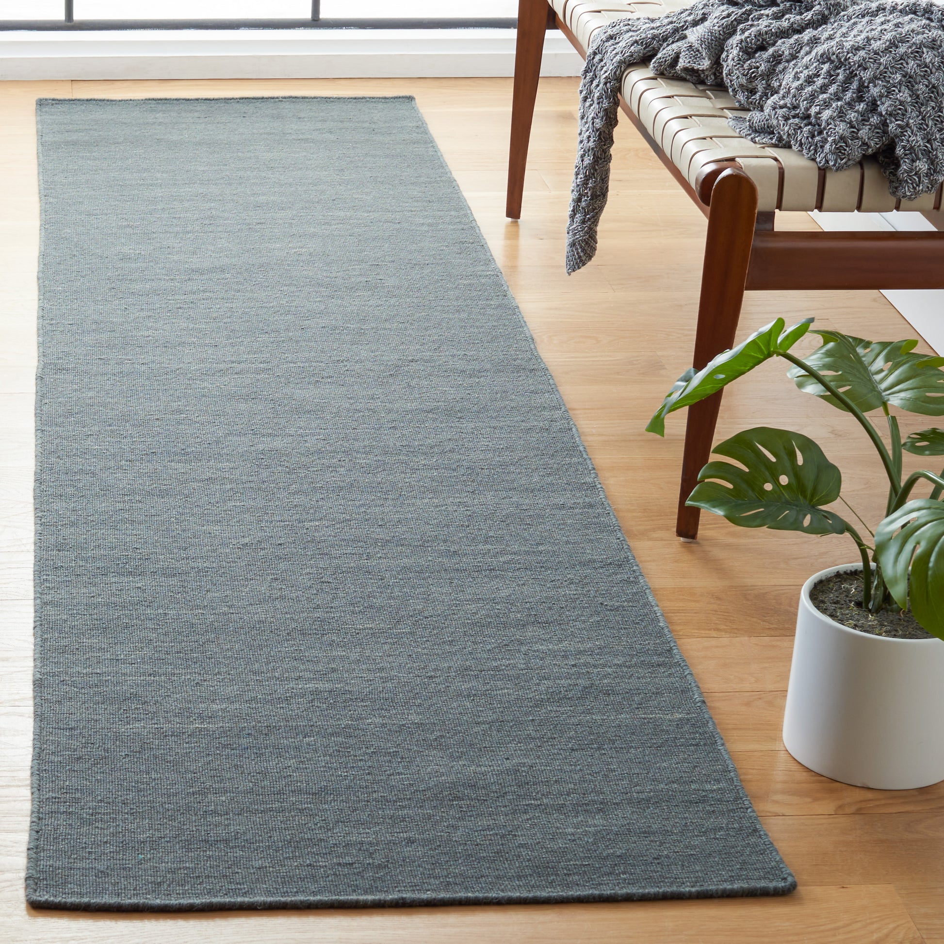 Safavieh Kilim Klm850F Grey/Silver Area Rug