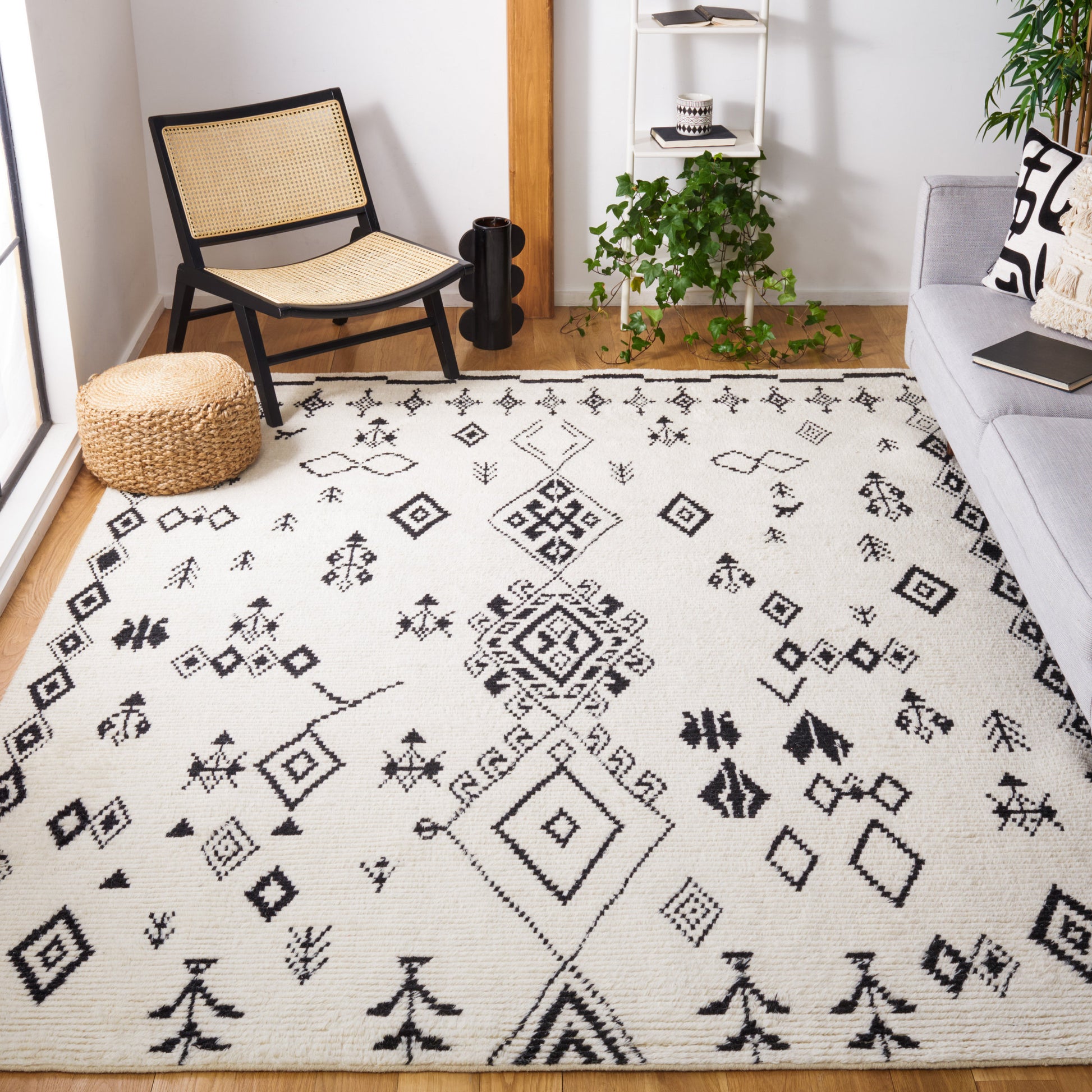 Safavieh Kenya Kny176Z Ivory/Black Area Rug