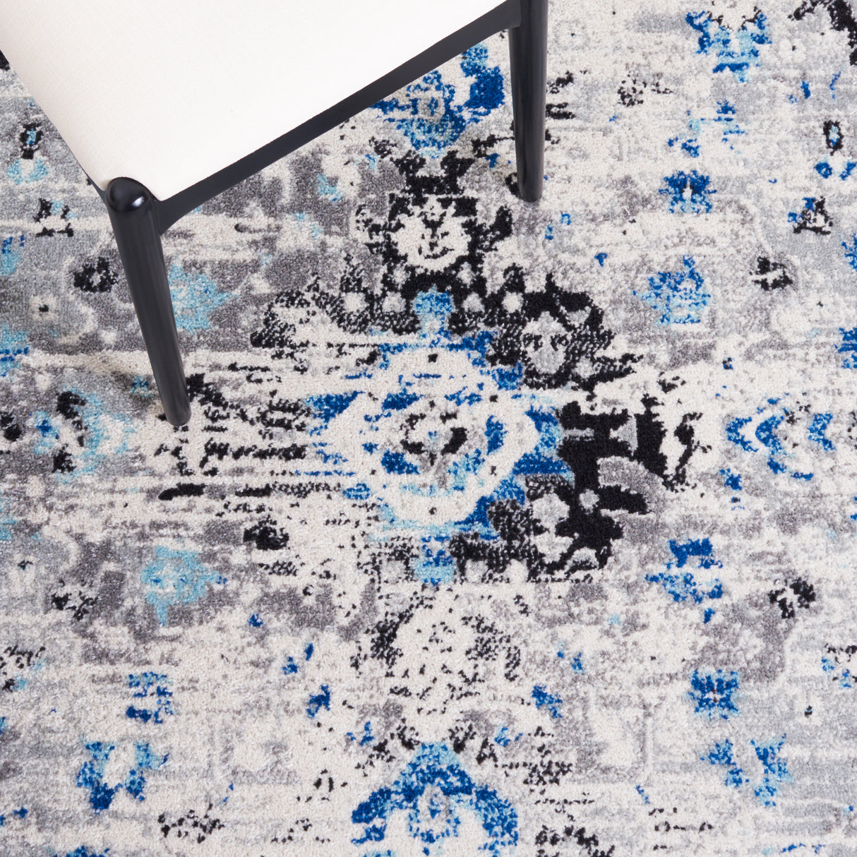 Safavieh Madison Mad154M Ivory/Blue Rug.