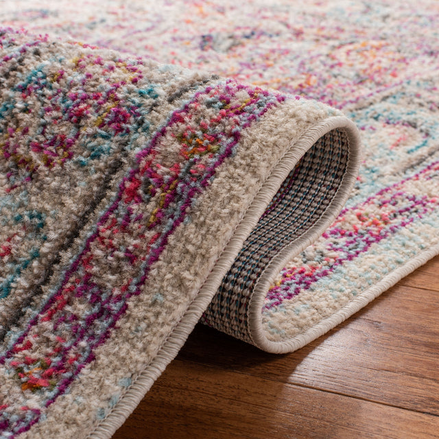 Safavieh Madison Mad259B Beige/Fuchsia Rug.