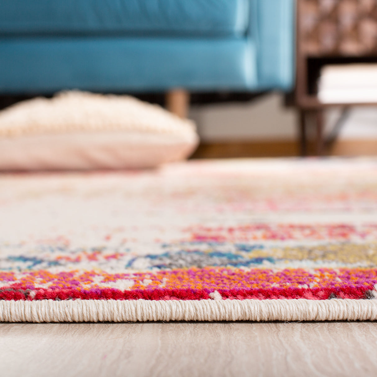 Safavieh Madison Mad422G Grey/Orange Rug.