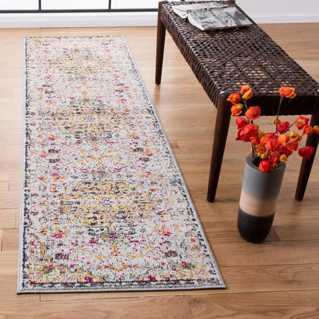 Safavieh Madison Mad447G Grey/Gold Rugs.