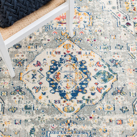 Safavieh Madison Mad468G Grey/Ivory Rug.