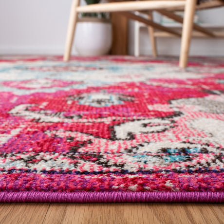 Safavieh Madison Mad484R Fuchsia/Light Blue Rugs.