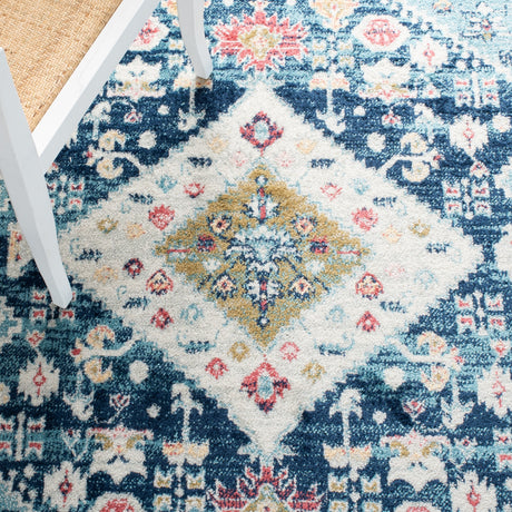 Safavieh Madison Mad670M Light Blue/Ivory Rugs.