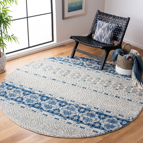 Safavieh Madison Mad797J Silver/Navy Rug.