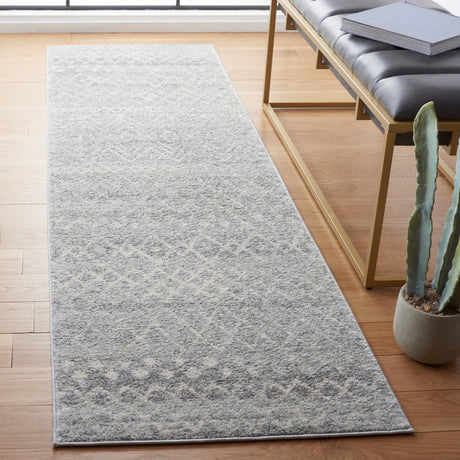 Safavieh Madison Mad798G Silver/Ivory Rug.